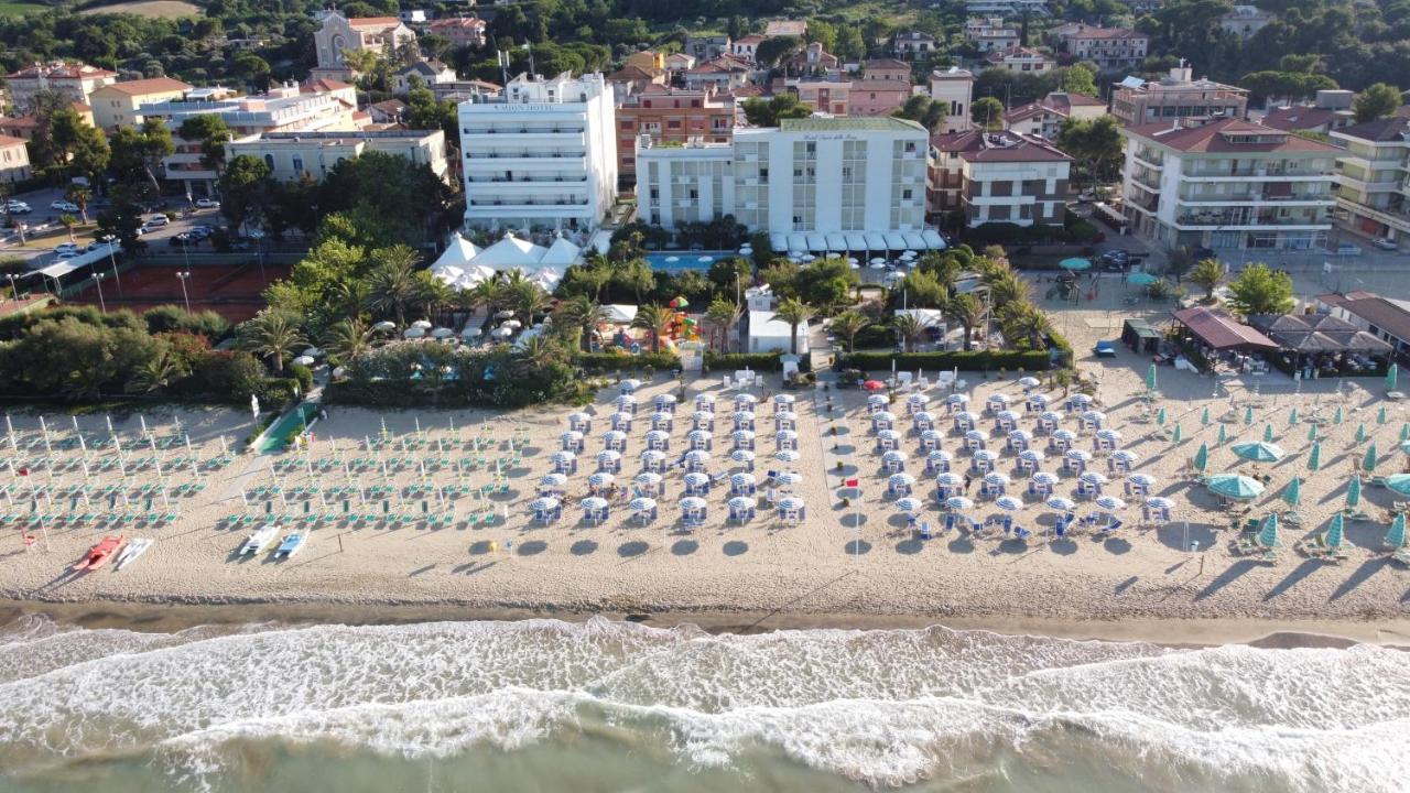 סילבי מרינה Hotel Parco Delle Rose מראה חיצוני תמונה