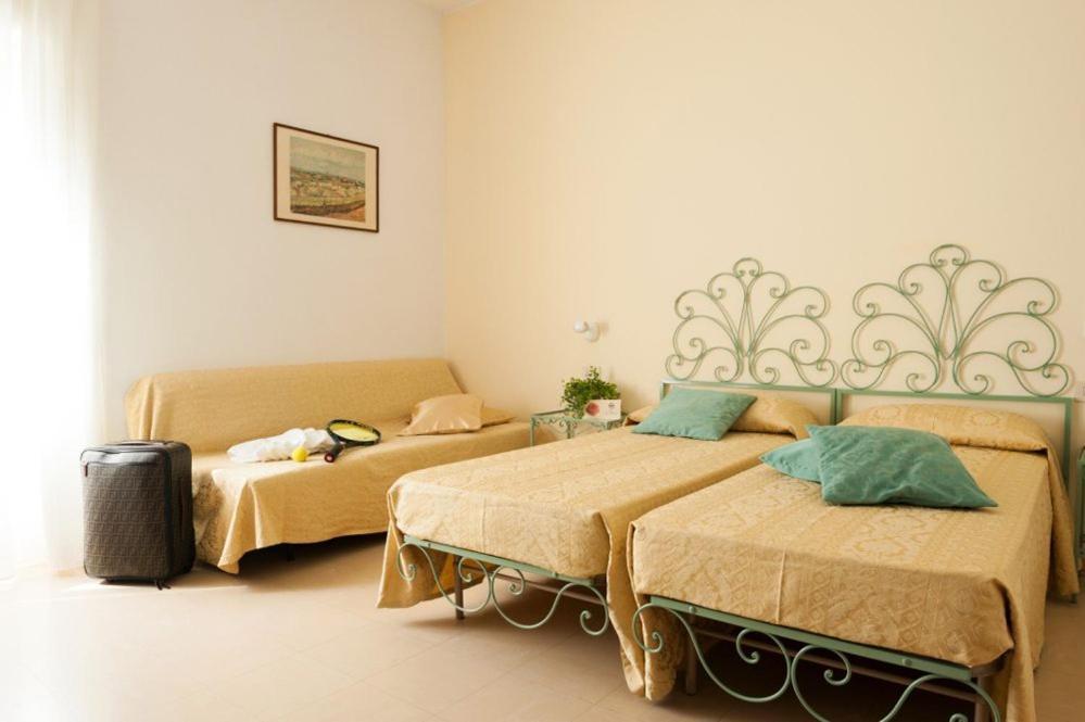 סילבי מרינה Hotel Parco Delle Rose מראה חיצוני תמונה