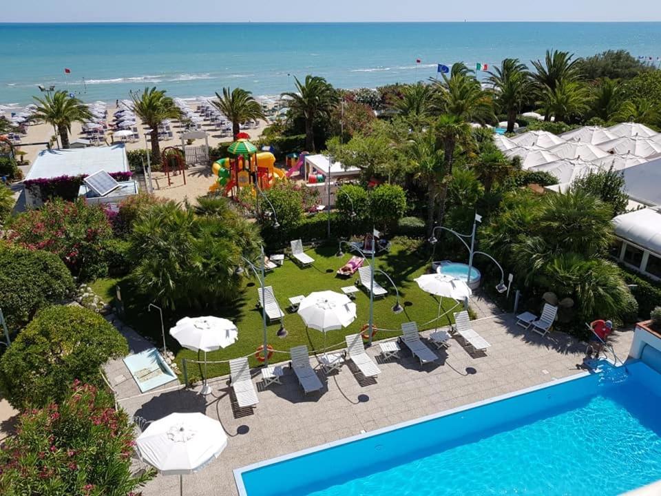 סילבי מרינה Hotel Parco Delle Rose מראה חיצוני תמונה